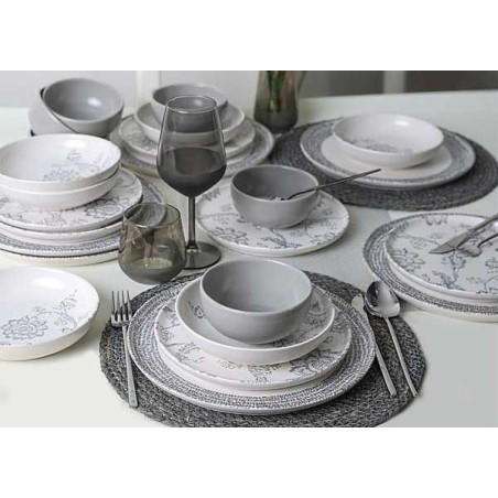 PORCELAIN ITEMS